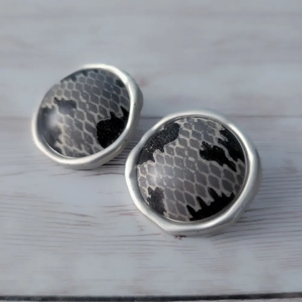 Vintage Clip On Earrings 1 & 3/8